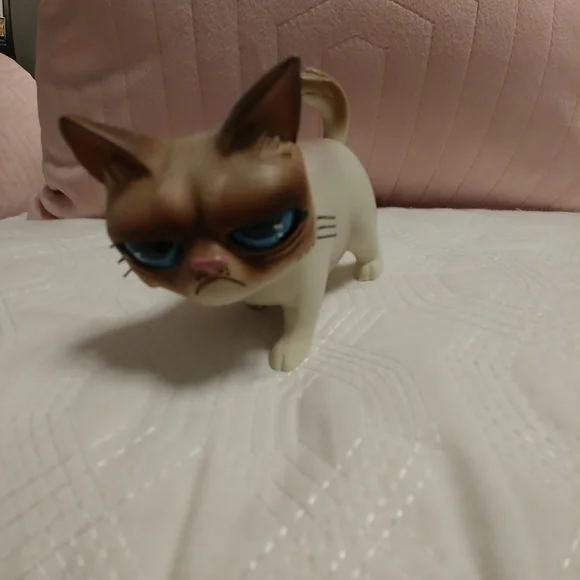 Rare Ganz Grumpy Cat Set - Picture 5 of 8